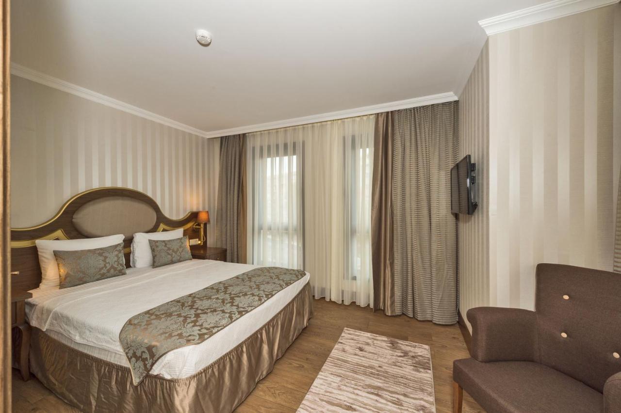 The Central Hotel Istanboel Buitenkant foto